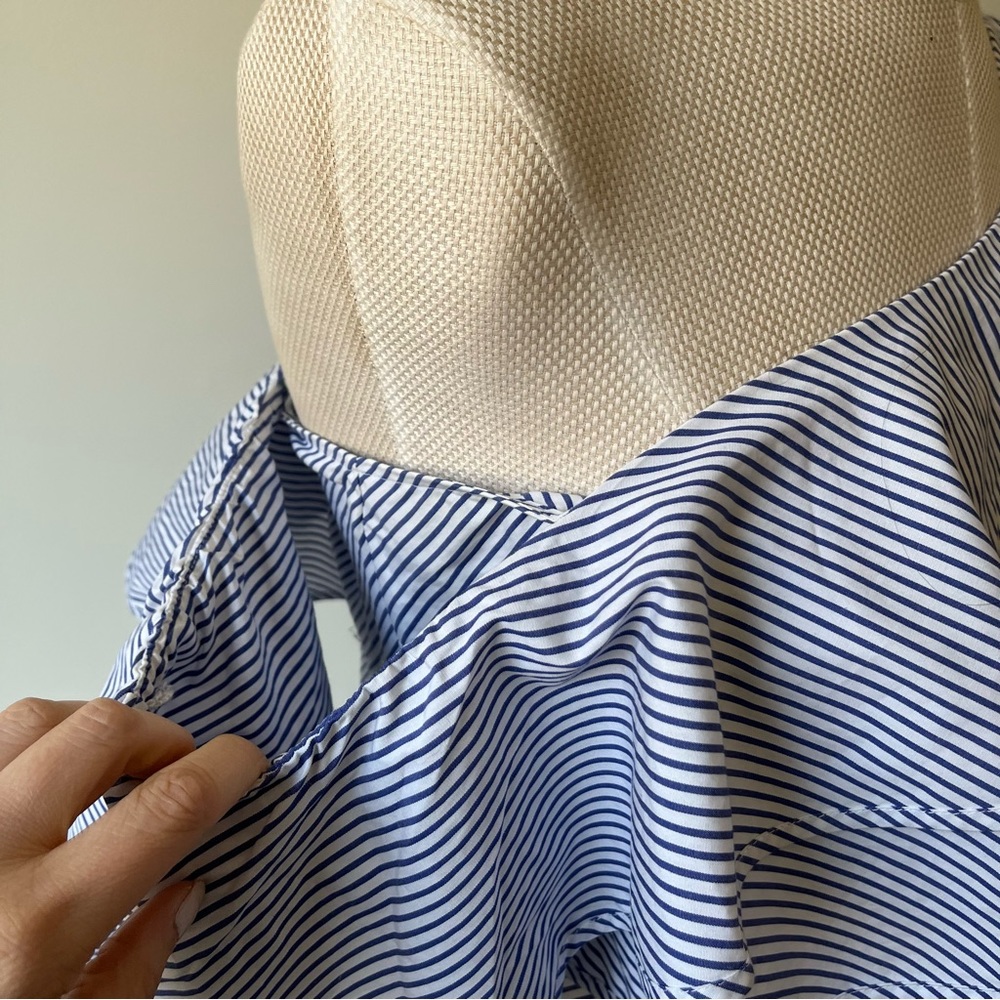 White House Black Market Ruffle Off The Shoulder Top 8P - Picture 5 of 9